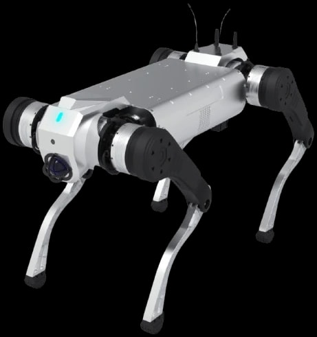 Štirinožni robot AgiBot D1 Max Pro z antenama
